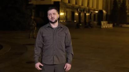 "Ми нікому не віримо, у жодні красиві словесні конструкції", - звернення Володимира Зеленського