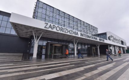 После обысков в аэропорту "Запорожье" экс-чиновнику сообщили о подозрении