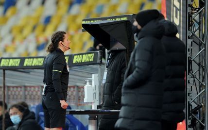 Украинку включили в топ-5 футбольных женщин-арбитров мира 2021 года