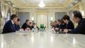 Порошенко призвал страны "Большой семерки" не признавать выборы президента РФ в Крыму