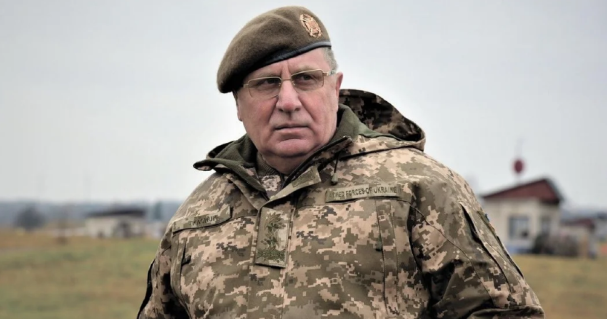 Начальник львівської Національної академії сухопутних військ імені Петра Сагайдачного Павло Ткачук