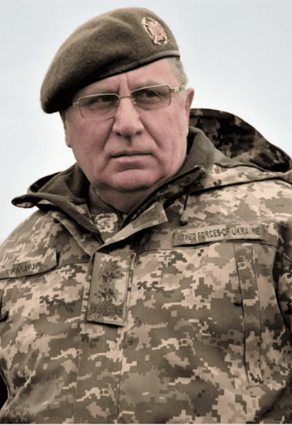 Начальника львівської Національної академії сухопутних військ імені Петра Сагайдачного Павла Ткачука звільнили