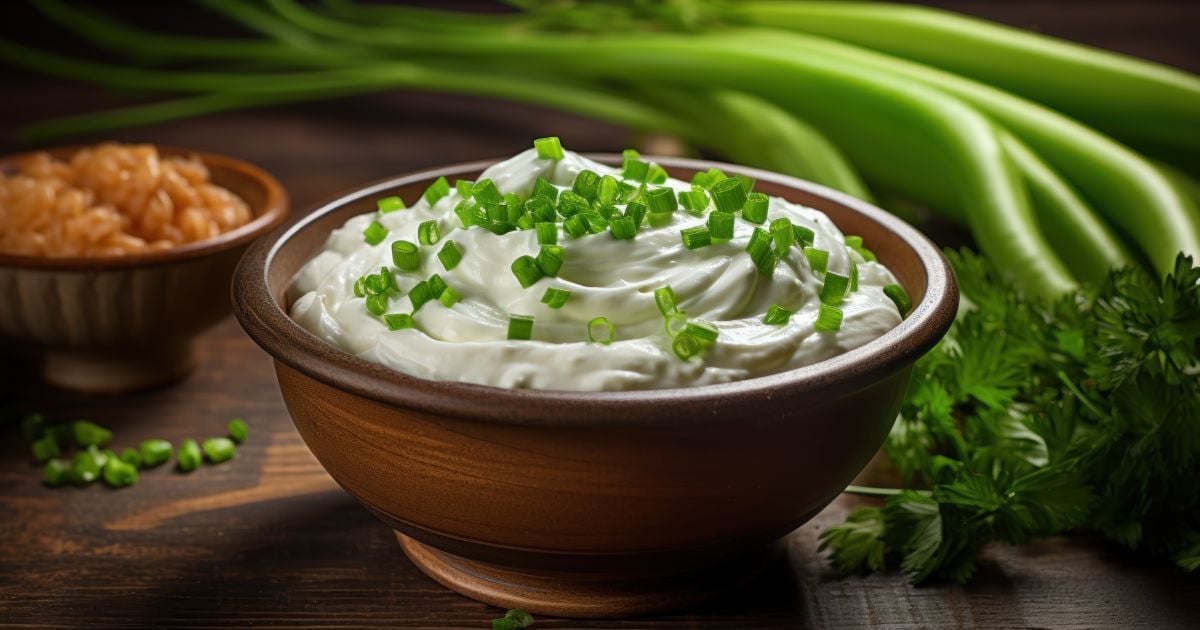 Як зі сметани приготувати майонез