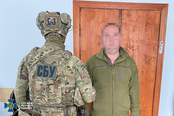 Затримання організаторів схеми ухилення від мобілізації / © Управління СБУ в Івано-Франківській області