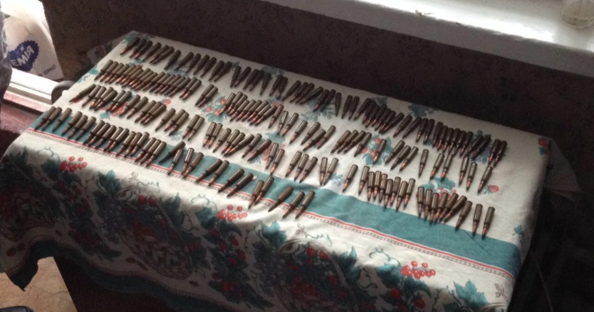 У прокуратурі показали фото одночасних 28 обшуків в антиукраїнських центрах у різних регіонах