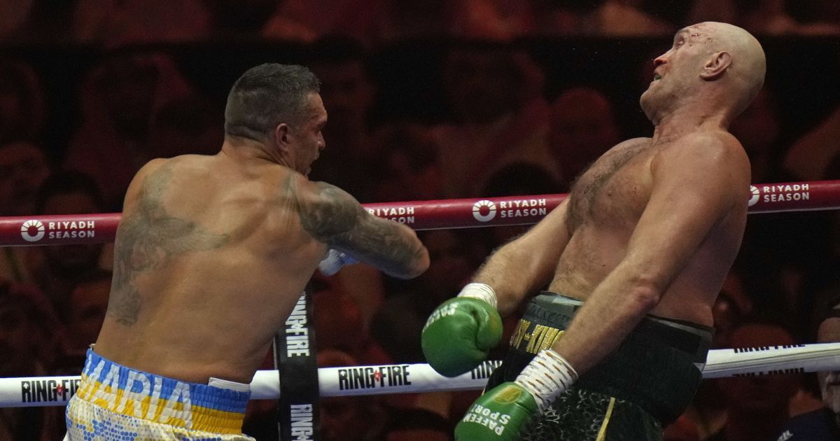 Усик – Ф'юрі