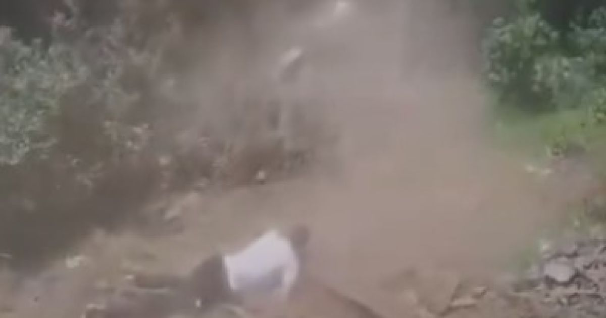 Водій дивом врятувався від смерті