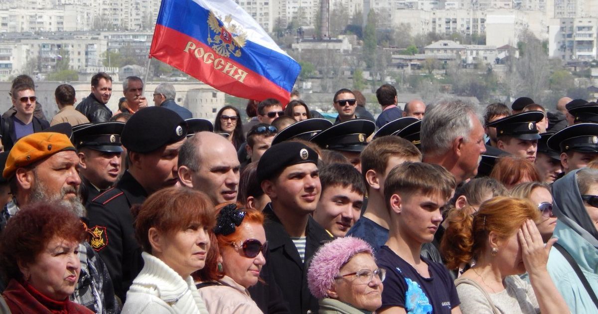 Оккупанты в Крыму составляют списки предателей Украины, чтобы прописать их в квартирах