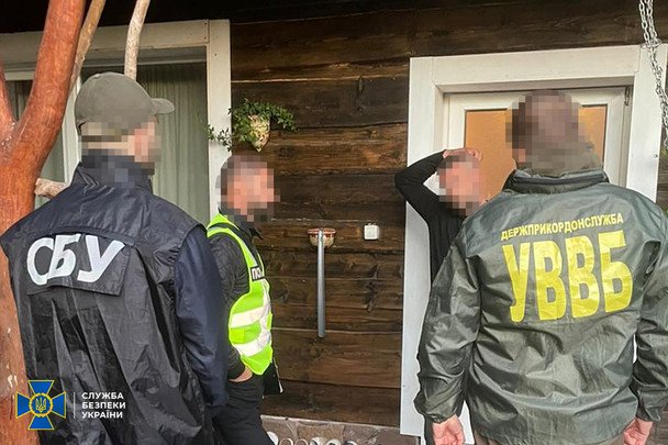 Затримання організаторів схеми ухилення від мобілізації / © Управління СБУ в Івано-Франківській області