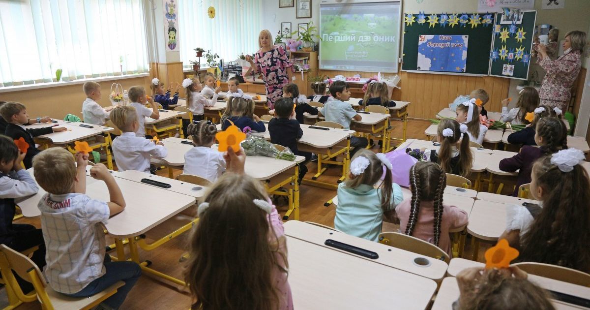 В школах Киева усилят охрану