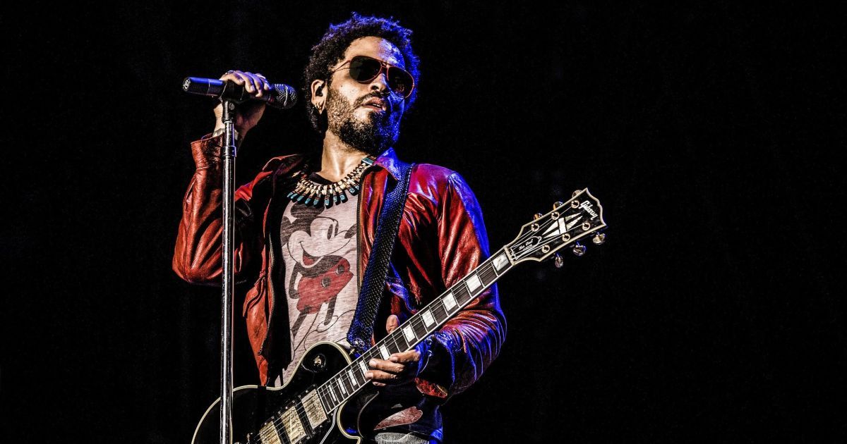 Музыка для пятницы: 10 песен для вечернего релакса