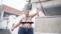 Активістка Femen переплутала адреси і роздяглась не перед тим посольством 