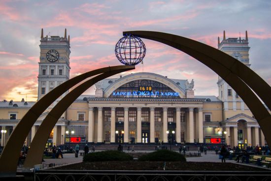 Обстріл Харкова: деякі потяги вирушили з міста із затримкою (графік)