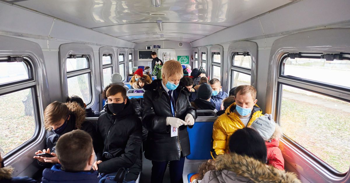 Дитяча залізниця запустила Полярний експрес_3 / © Укрзалізниця