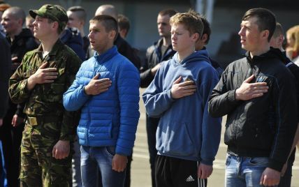 Тероборона Киева провела зрелищные учения возле столицы