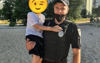 Вийшов з квартири і пішов купатися: у Києві поліцейські знайшли на водоймі 5-річну дитину