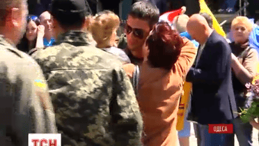 Одесити урочисто зустріли бійців батальйону територіальної оборони із зони АТО