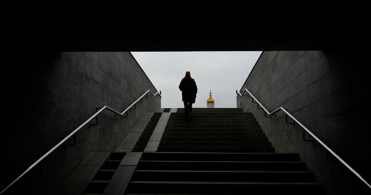 В одному з обласних центрів України через обстріл РФ стався блекаут: люди розповіли, як виживають