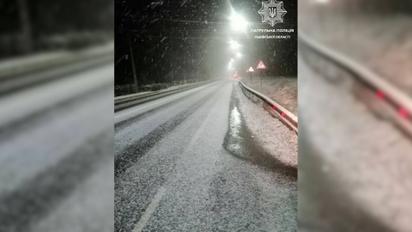 В Украине выпал первый снег