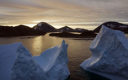 Гренландія може знову стати "зеленим островом": форма узбережжя острова змінюється через потепління і втрачає льодовики
