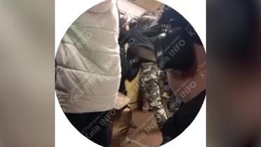 В Киеве в метро подрались мужчина и женщина