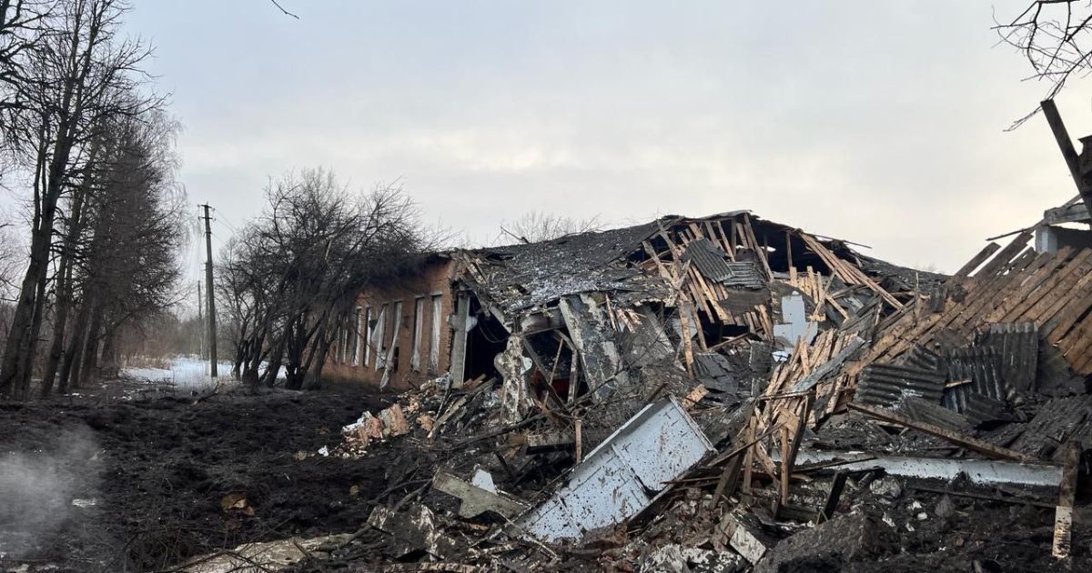Ілюстрація: ворог продовжує знищувати Сумську область
