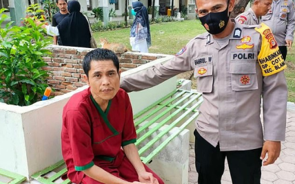 В Індонезії через 17 років виявили чоловіка, схожого на зниклого поліцейського: ДНК показав, що це не він