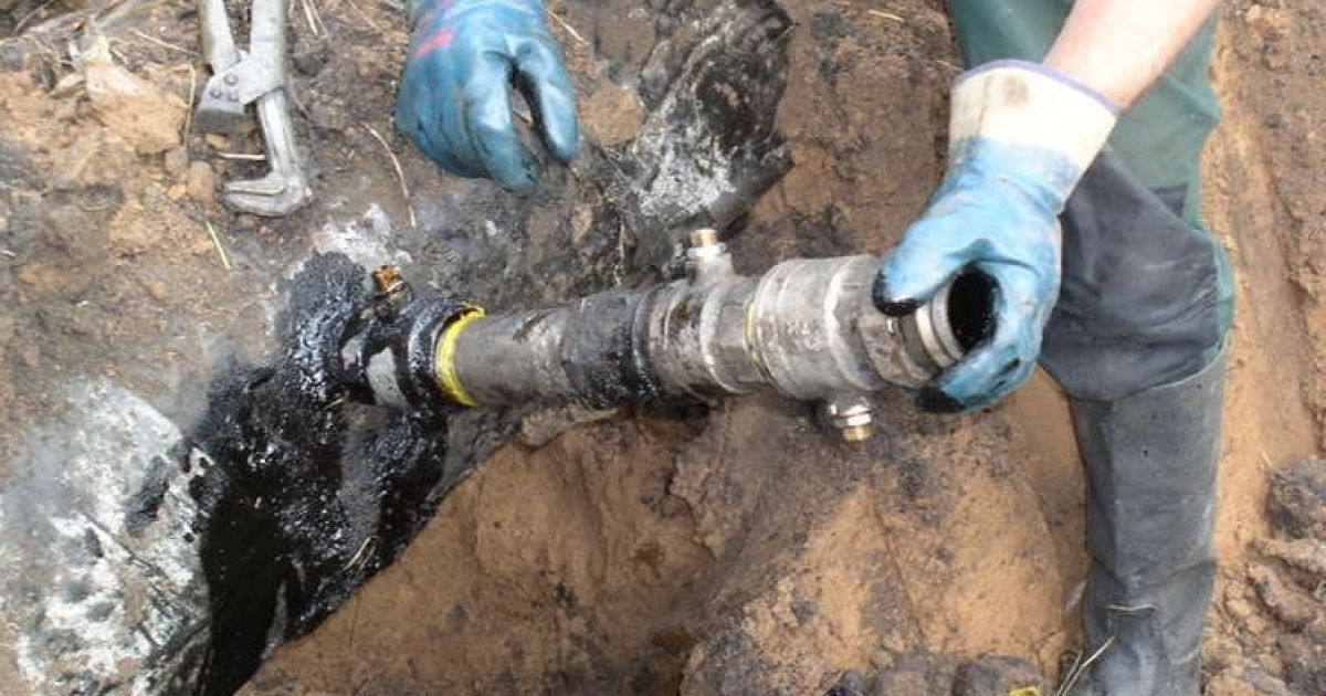 Правоохранителей подозревают в краже нефти