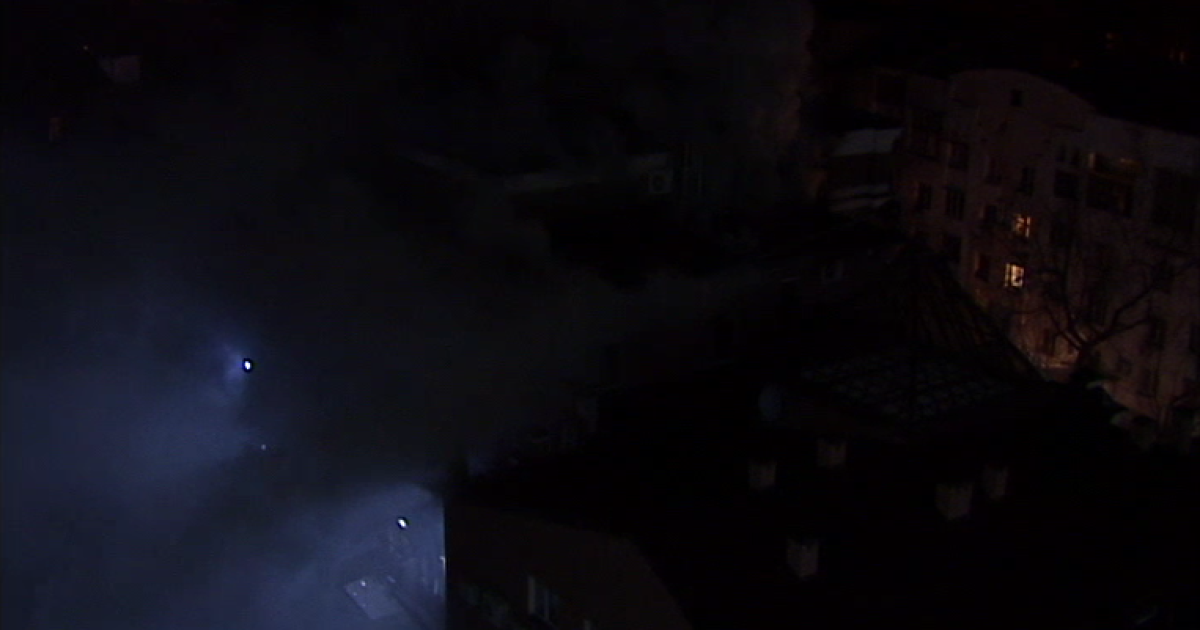 Пожар вспыхнул глубоко ночью / © euronews.com