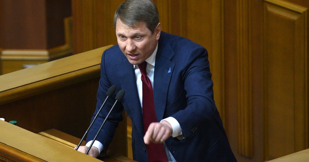 "Теста еще нет, но легкие чистые": больного коронавирусом нардепа Шахова выписали из больницы