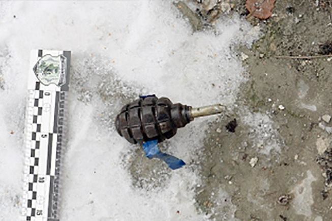 В Ивано-Франковске на территории медуниверситета нашли гранату