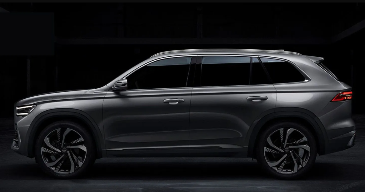 Geely показала салон флагманского кроссовера на базе Volvo