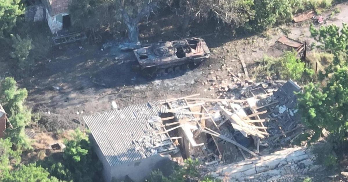 Втрати Росії: за добу ЗСУ ліквідували ще 350 окупантів та знищили 20 ворожих танків