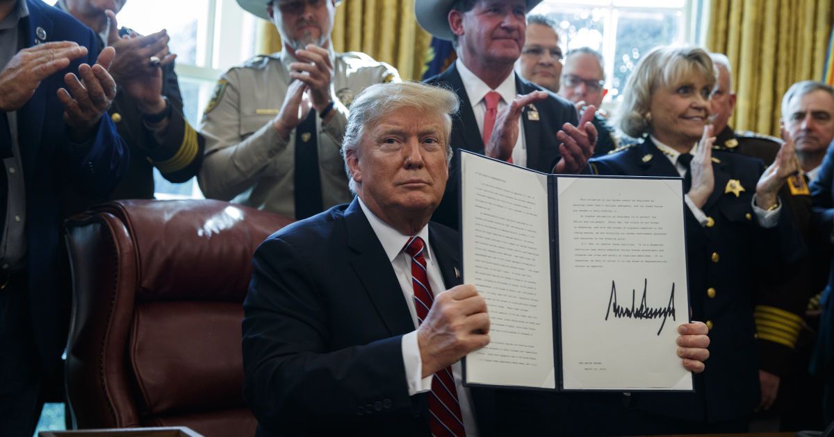 Трамп наложил вето на резолюцию о запрете поддержки Саудовской Аравии в йеменской войне