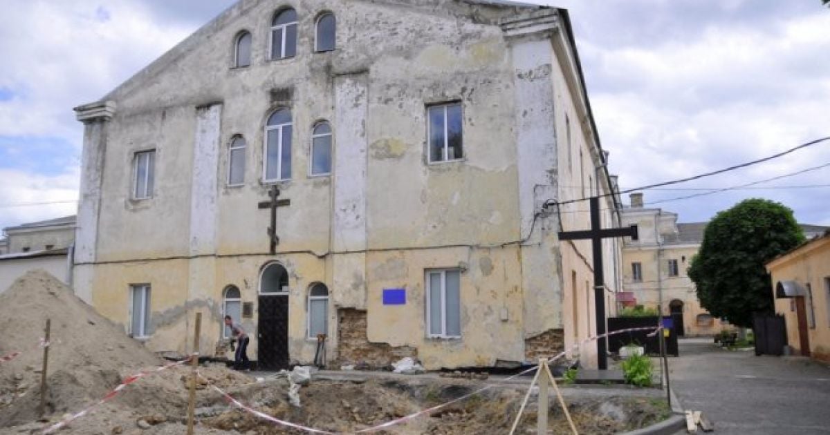 Кривавий розстріл: у Луцьку через 76 років знайшли останки понад 100 жертв НКВС_2 / © Волинь Post