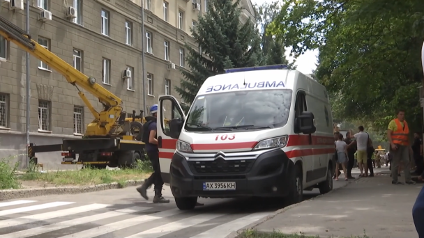 Росіяни обстріляли поліклініку у Харкові