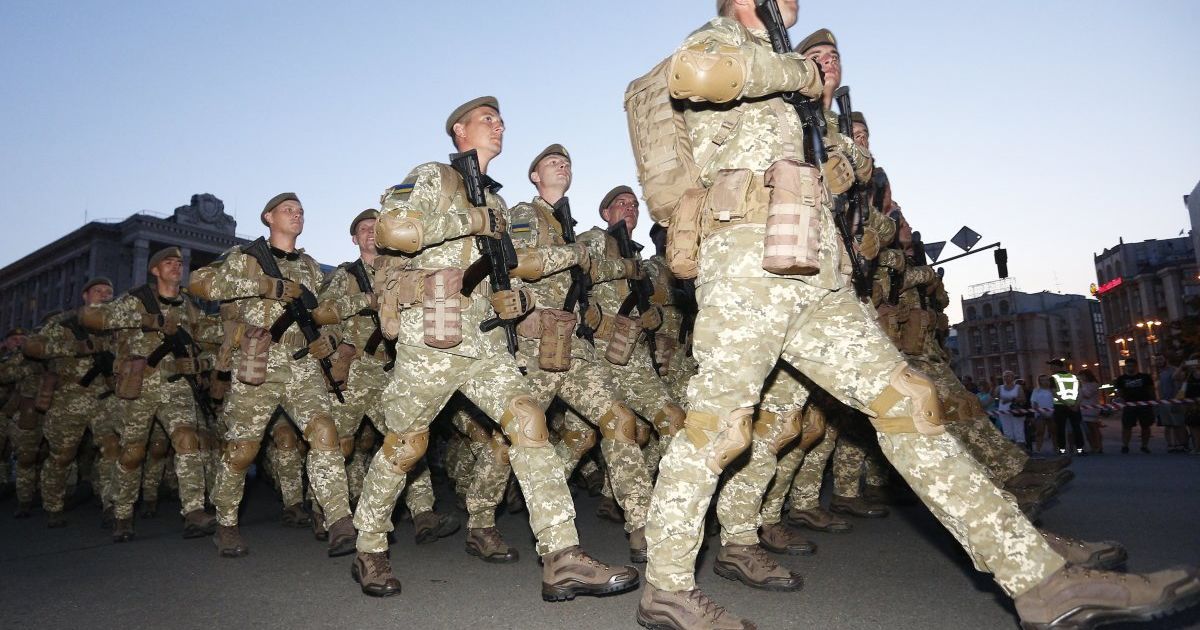 На Крещатике продолжается генеральная репетиция военного парада