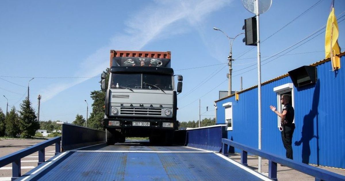 Пошук перевантажених фур. В Україні запрацює близько сотні нових вагових комплексів