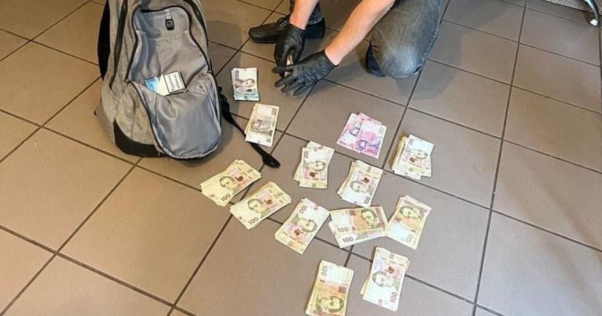 Во Львовской области задержали "волонтеров", которые продавали наркотики военным