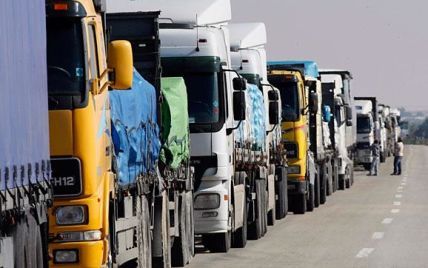 В Кабмине заявляют, что Украина не будет запрещать российский транзит