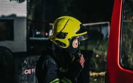 В Киеве ночью горел жилой дом: есть погибший
