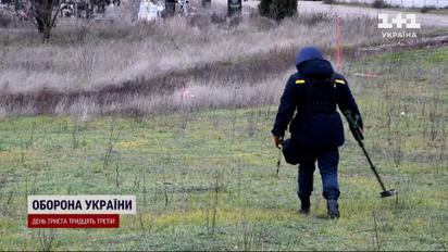 На Миколаївщині автомобіль підірвався на міні: серед постраждалих - немовля