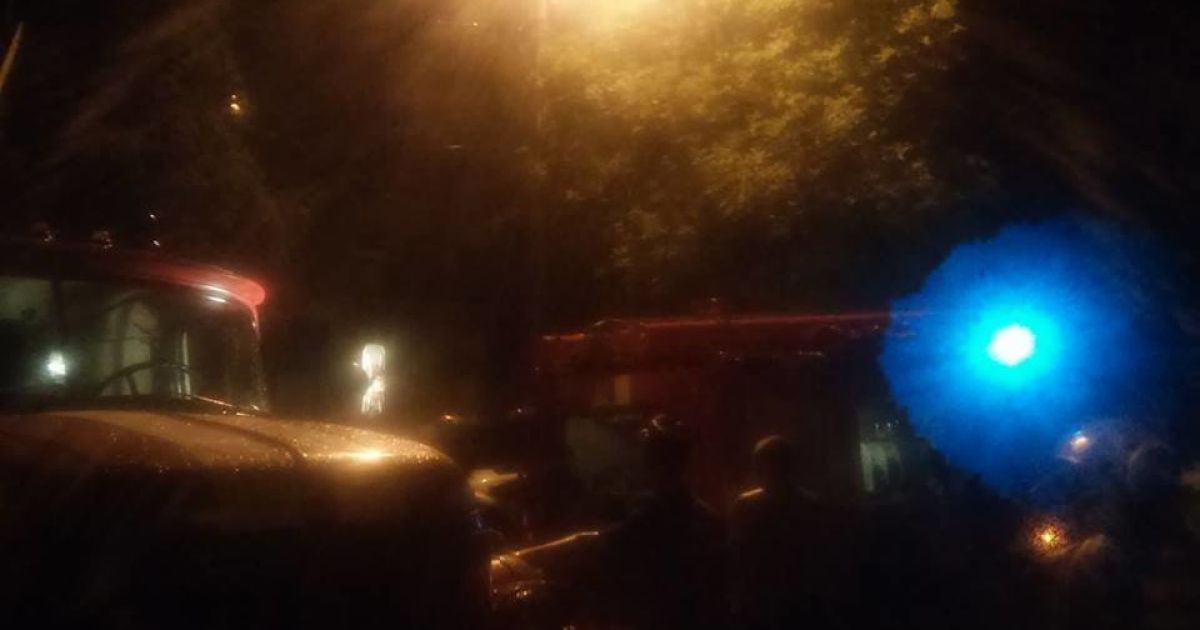 У Харкові через велику пожежу евакуювали мешканців будинку, є загиблий