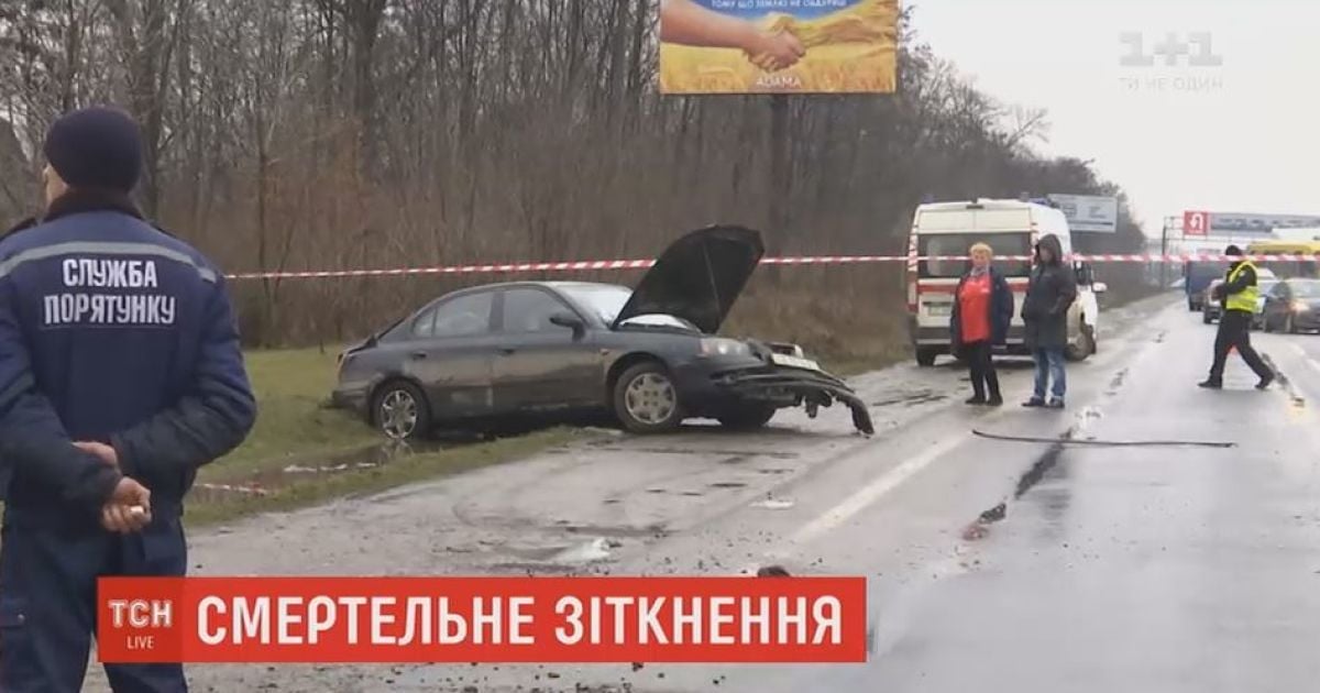 Четверо людей загинуло в аварії під Чернівцями