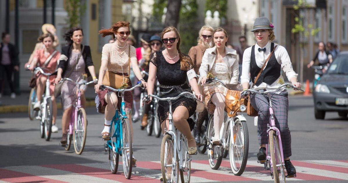 Велопарад "Ретро круїз" у Києві_16 / © УНІАН