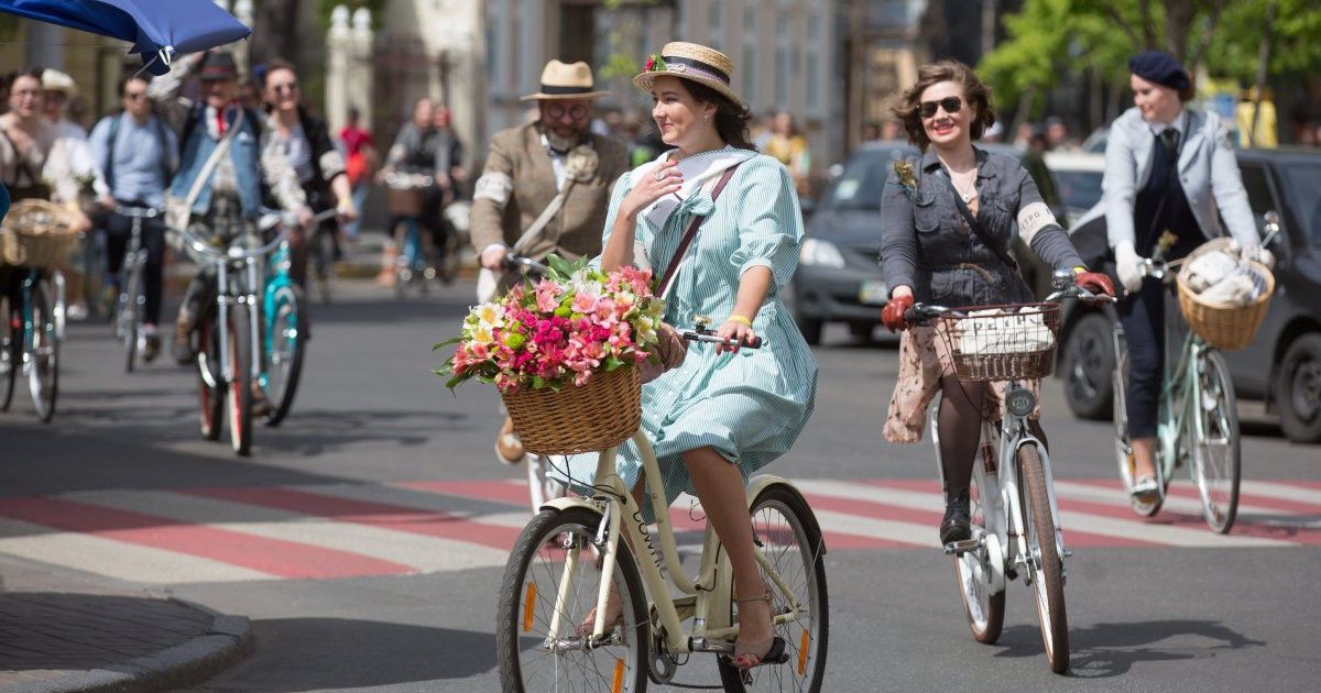 Велопарад "Ретро круїз" у Києві_5 / © УНІАН