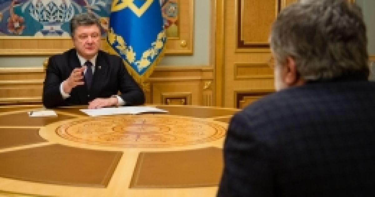 Вночі Порошенко підписав прохання Коломойського про відставку.