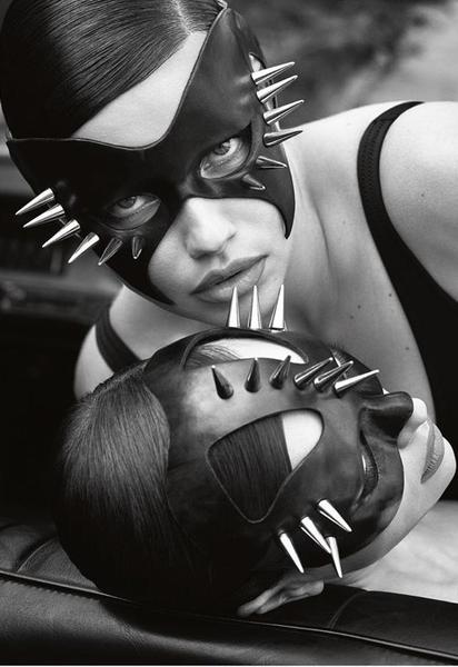 Ірина Шейк і Адріана Ліма в фотосеті для іспанського Vogue / © Instagram Ірини Шейк