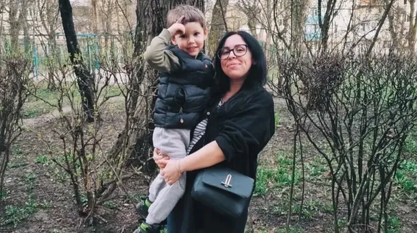 Дідусь собою прикрив онука: історія родини, яка опинилася під ракетним ударом у Києві