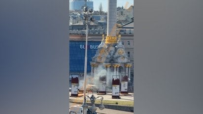 У Києві уламки "Шахеда" впали на Монумент Незалежності